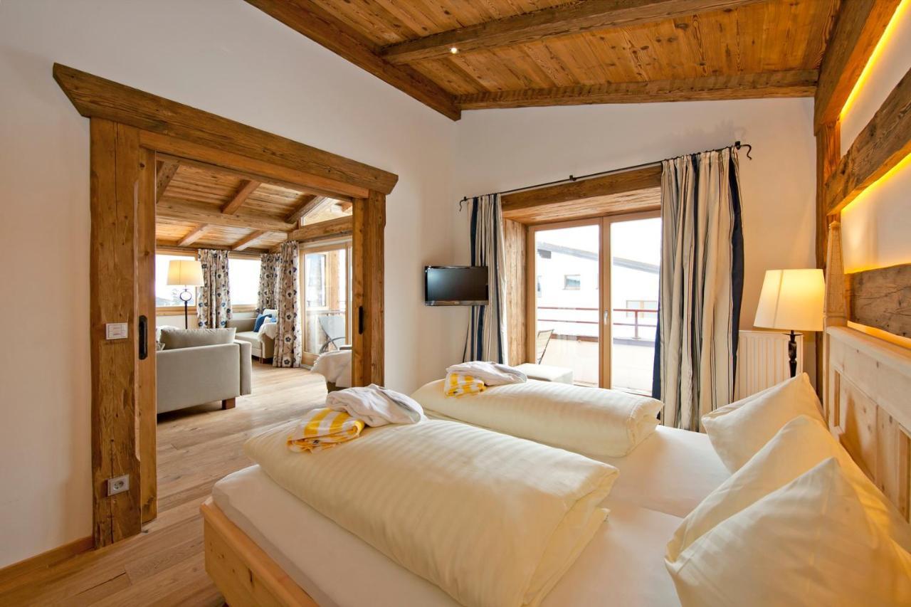 Hotel Hubertus Mit Erlebnislandgasthof Reitherwirt Kitzbühel Zewnętrze zdjęcie
